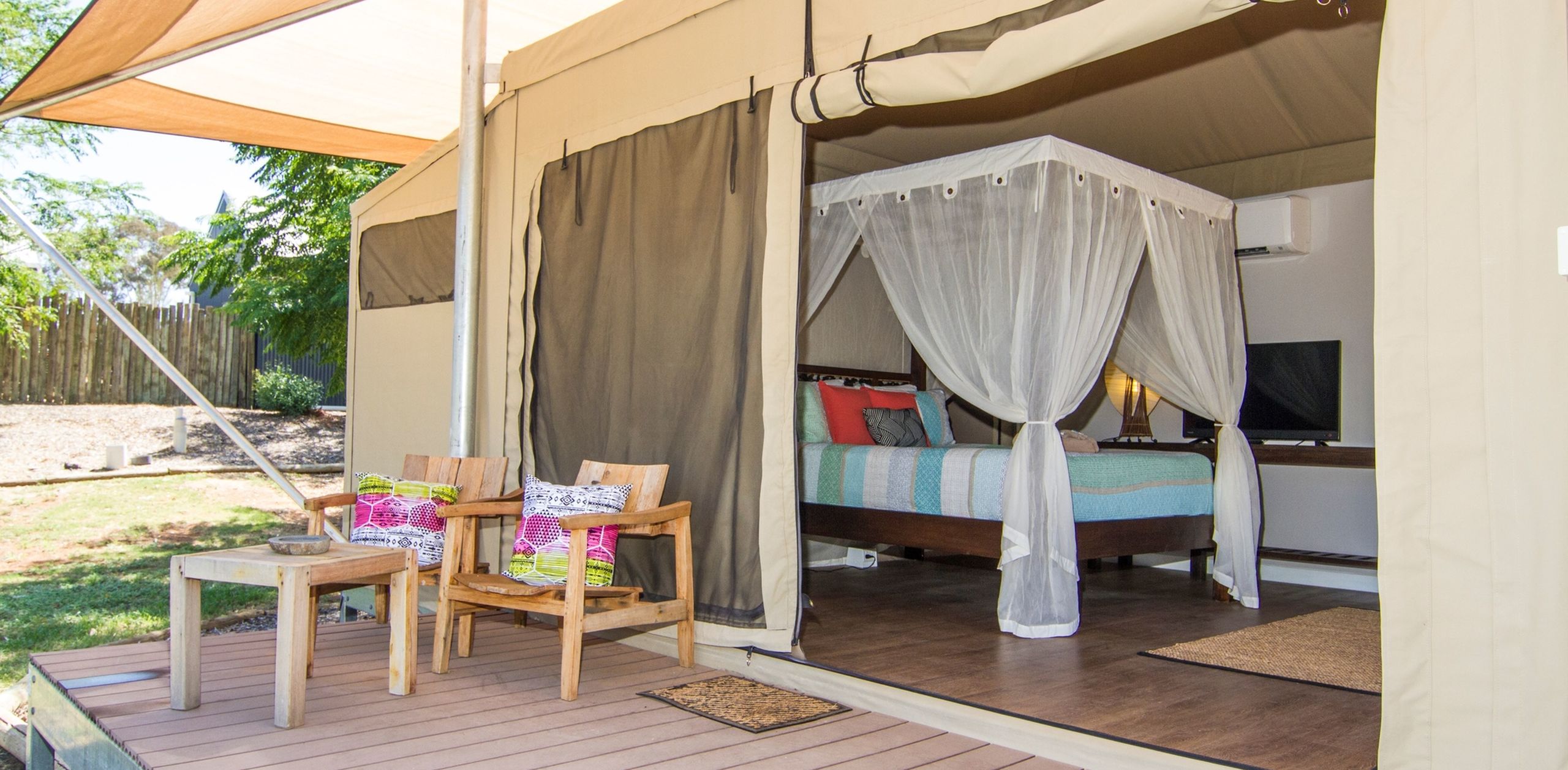 Rhino Lodge website 3