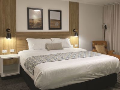 Cattlemans Motor Inn and Serviced Apartments website 1