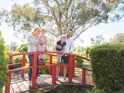 VISIT ITINERARIES Wellington Japenese Gardens Family Bridge
