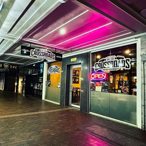Crossroads Bar Dubbo
