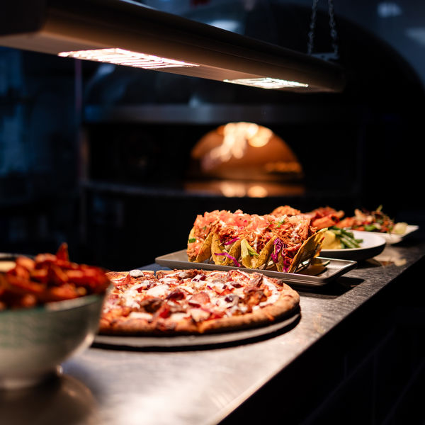 Devil's Hollow Brewery Woodfire Pizza