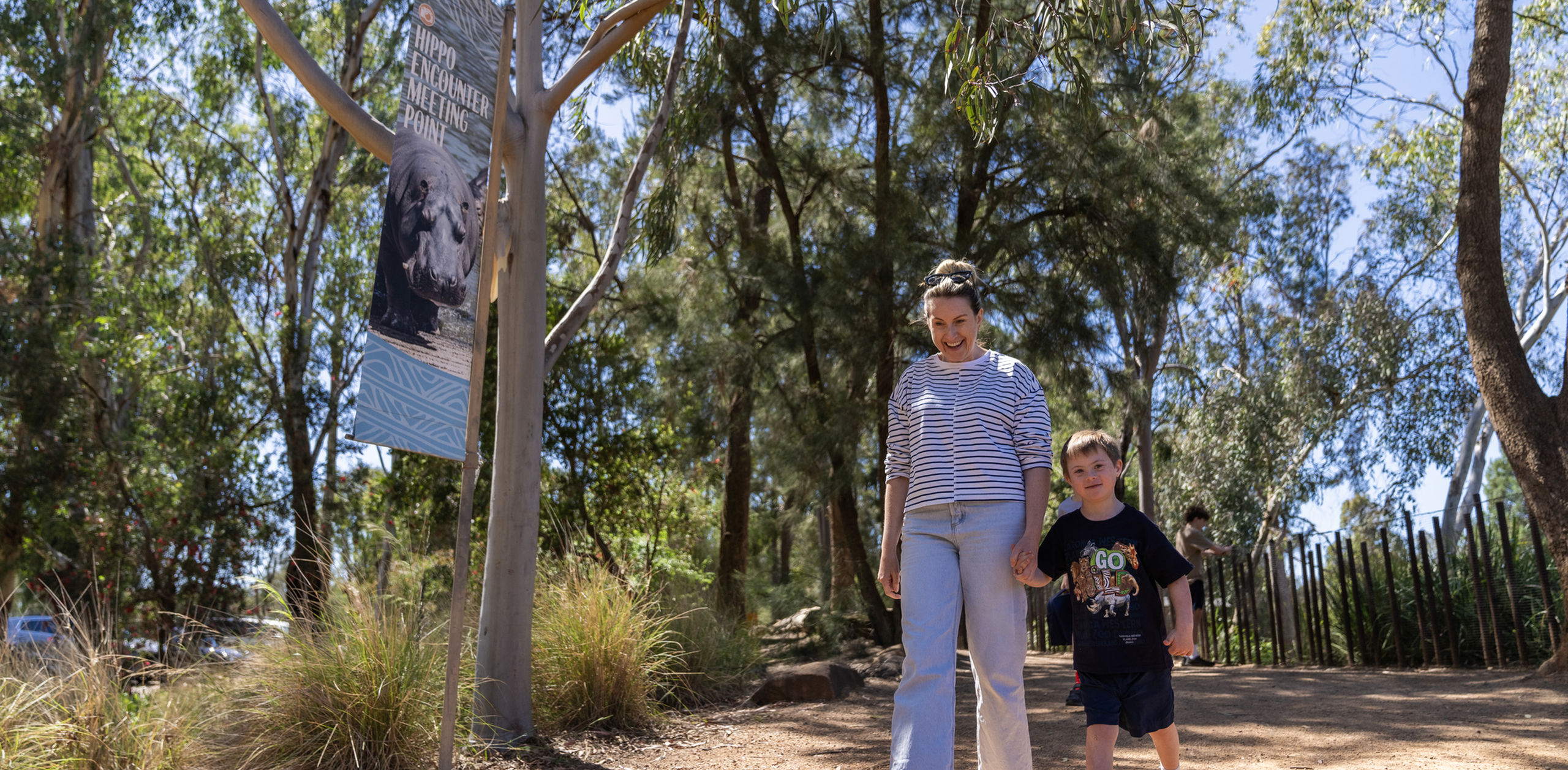 Taronga Western Plains Zoo Hippo path