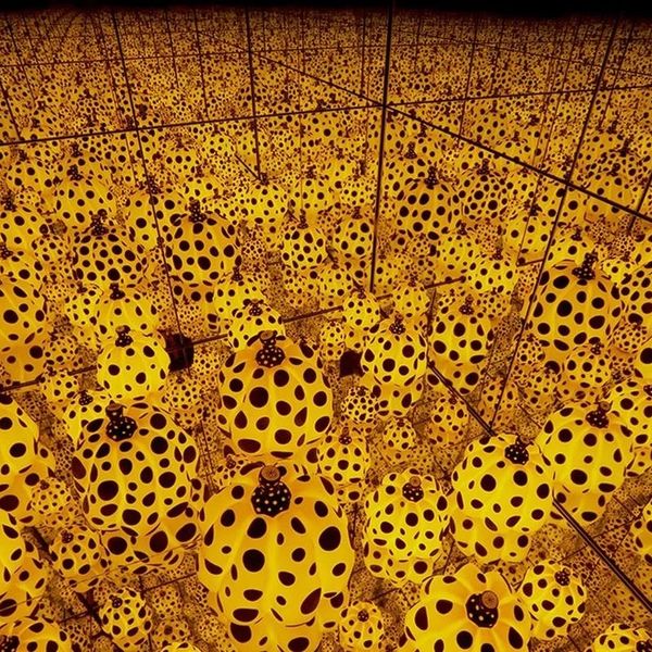 Yayoi Kusama, THE SPIRITS OF THE PUMPKINS DESCENDED INTO THE HEAVENS, 2017