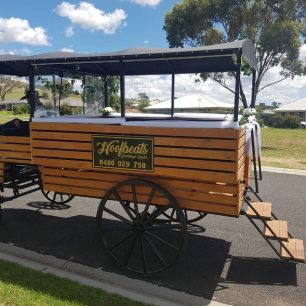 Hoofbeats carriage Tours