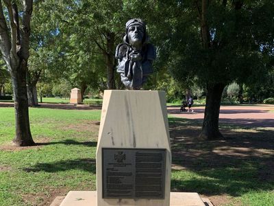 Bust of Pilot Officer Rawdon Hume Middleton VC