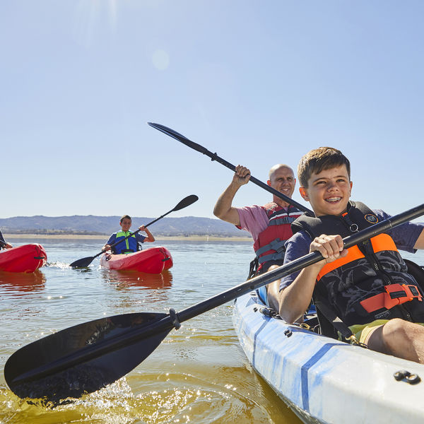 Attractions - Kayaking Is A Favourite Past Time At Lake Burrendong