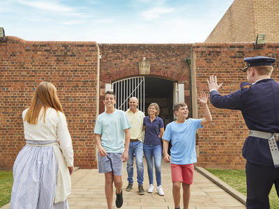 VISIT ATTRACTIONS Old Dubbo Gaol Head Behind Bars And Explore Old Dubbo Gaol