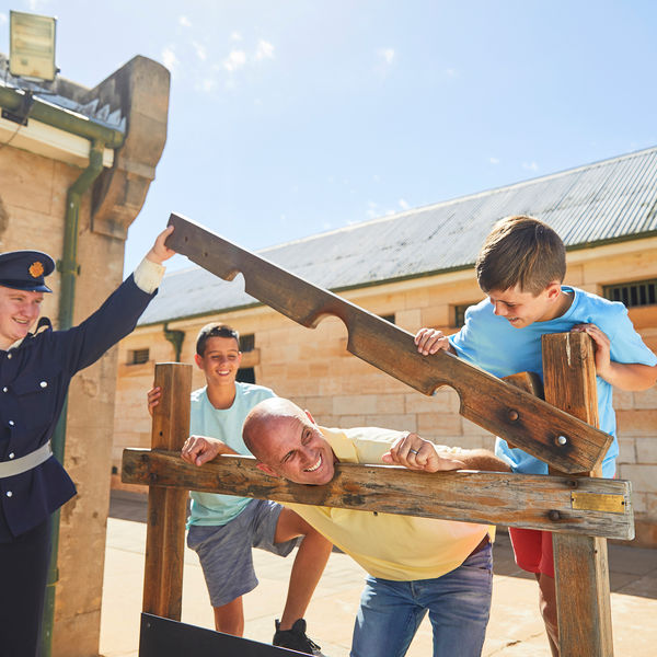 Attractions - Lock Up Your Loved Ones At Old Dubbo Gaol
