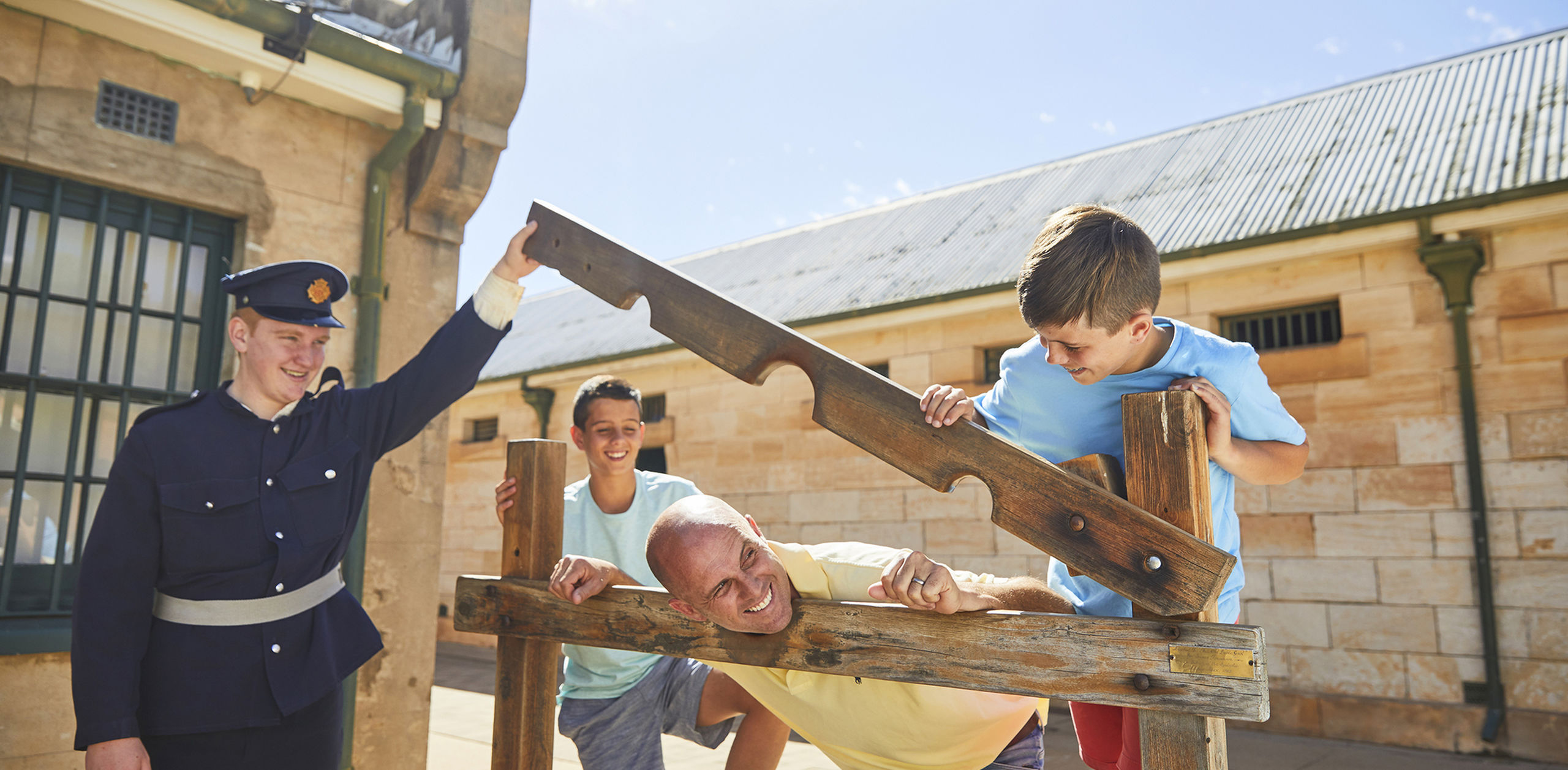 Attractions - Lock Up Your Loved Ones At Old Dubbo Gaol