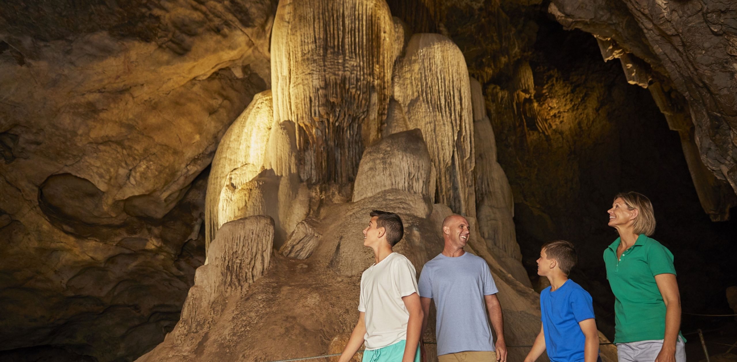 Attractions - Find The Wonder Underground At The Wellington Caves
