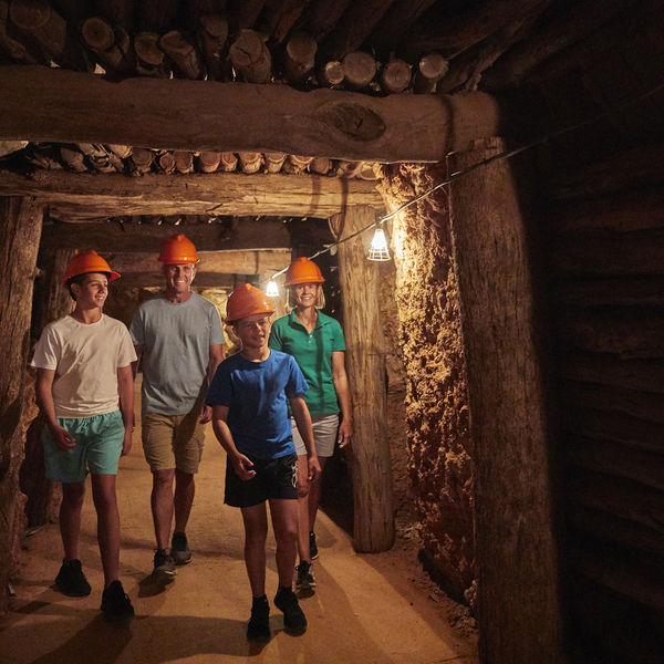 Wellington Caves Walk In The Footsteps Of Miners Past On The Phosphate Mine Tour