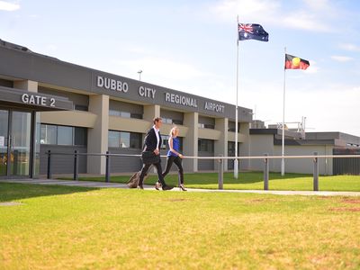 VISIT BUSINESS LISTING Dubbo City Regional Airport Departures