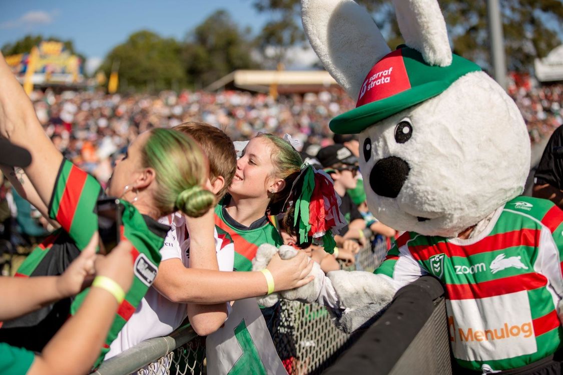 2020 NRL in Dubbo - Rabbitohs crowd