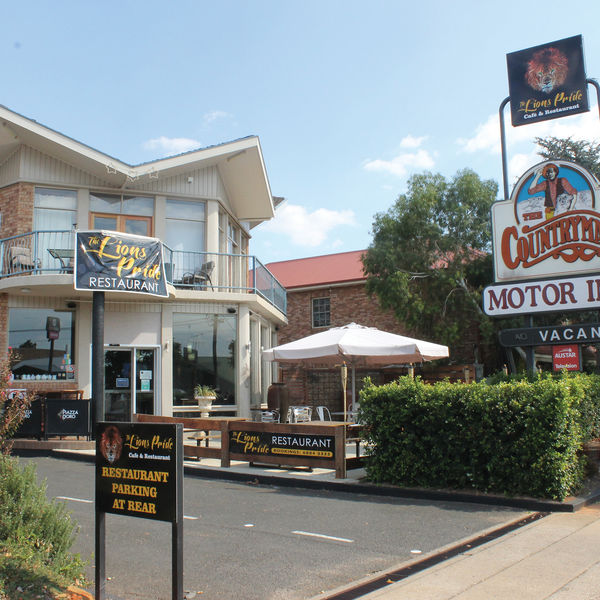 Accommodation - The Countryman Motor Inn