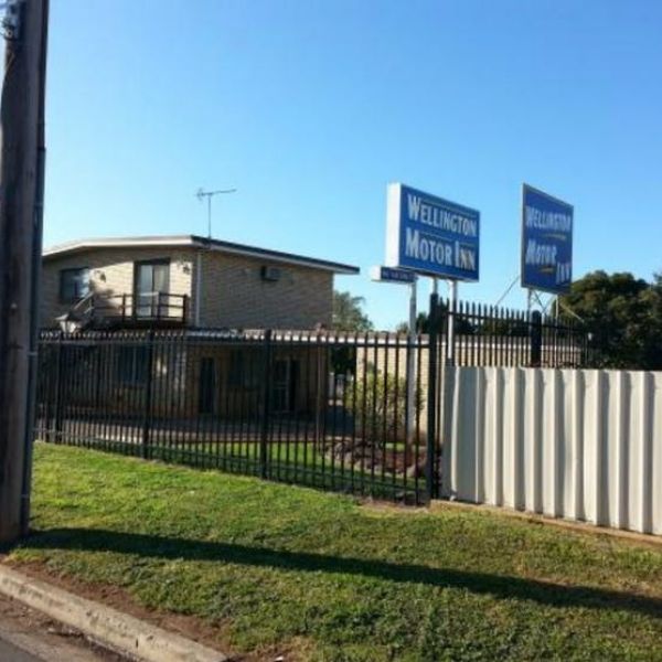 Accommodation - Wellington Motor Inn