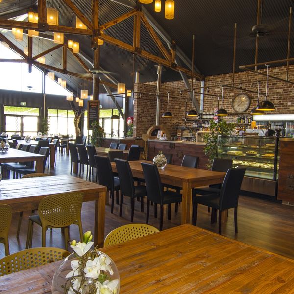Dubbo Rhino Lodge Restaurant Main Pic