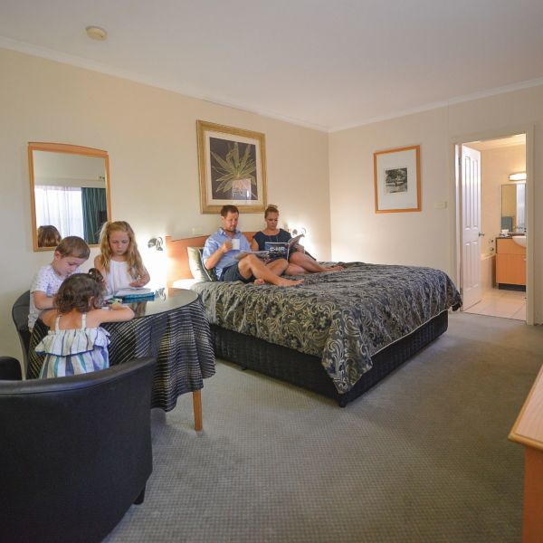 Accommodation - Comfort Inn Blue Lagoon