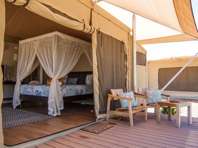 VISIT_BUSINESSLISTING_DubboRhinoLodge2019