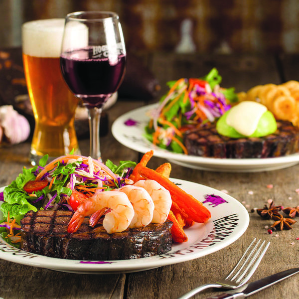 Eating Out - Hogs Dubbo
