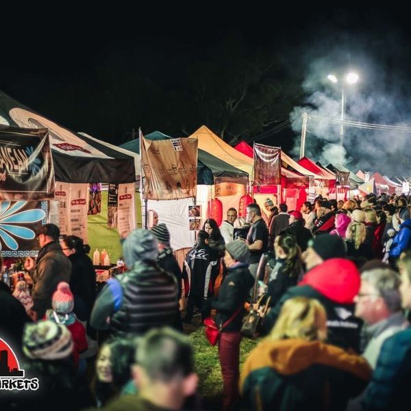 1 Crowd Shots