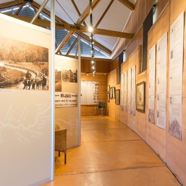 Great Western Plains - Gilgandra - Coo-ee Heritage Centre